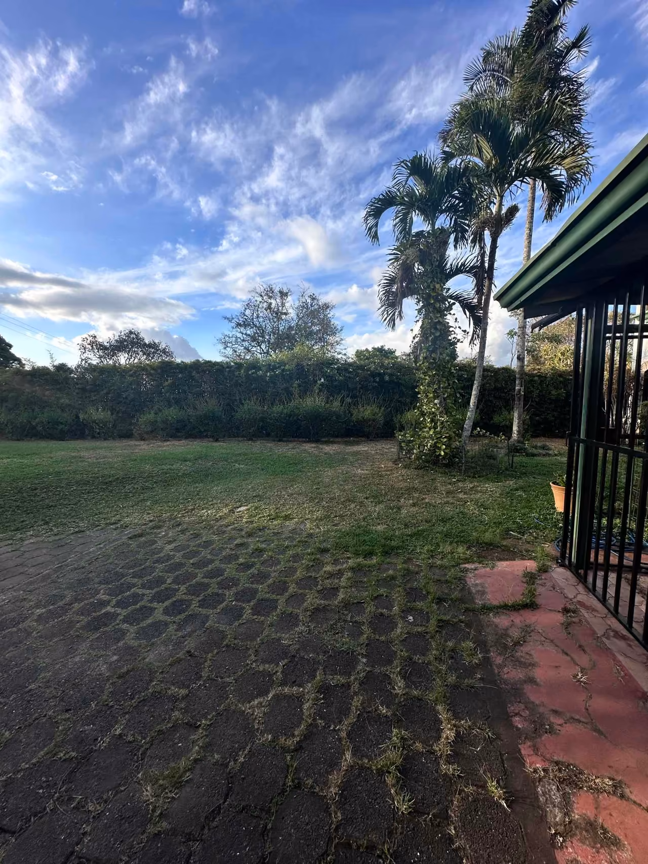 Casa en Escazú con amplio jardín — foto 9 de 20