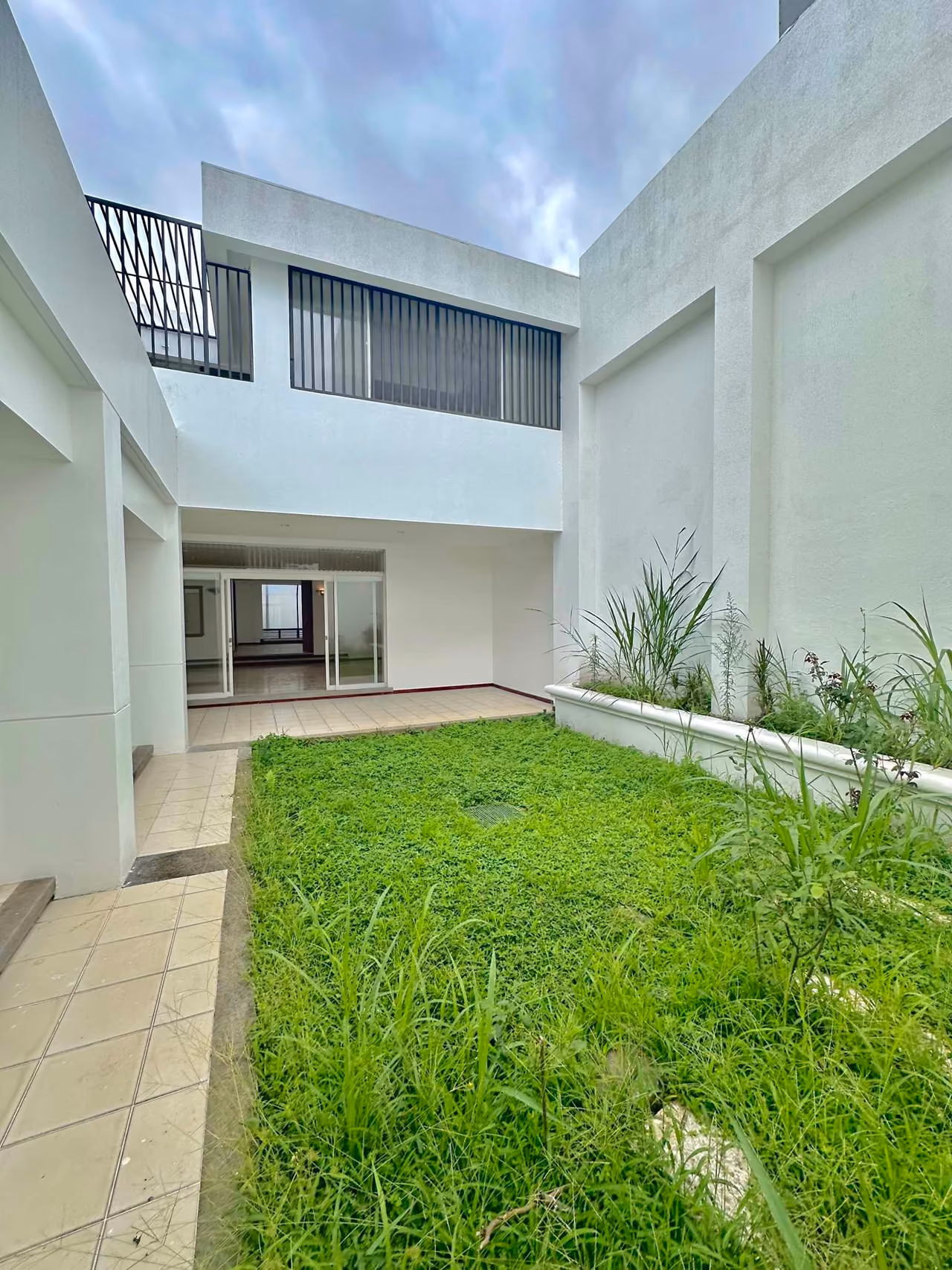 Impresionante casa en Rohrmoser Nunciatura — foto 4 de 20