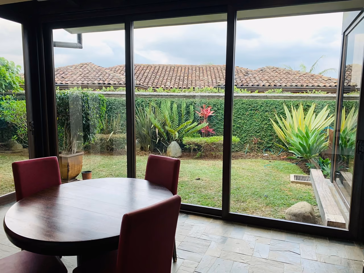 House in Jaboncillos, Escazú — photo 4 of 20
