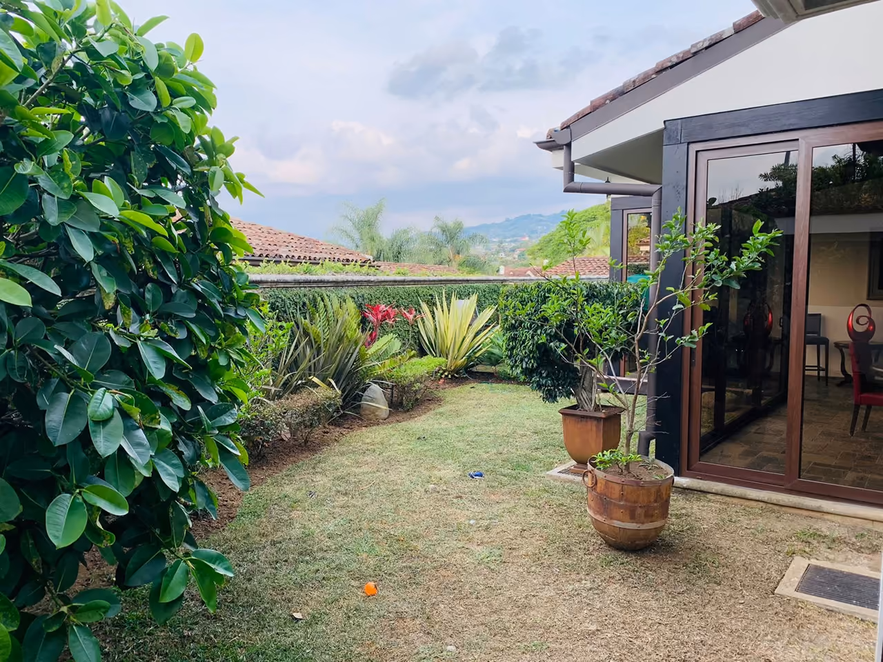 House in Jaboncillos, Escazú — photo 7 of 20