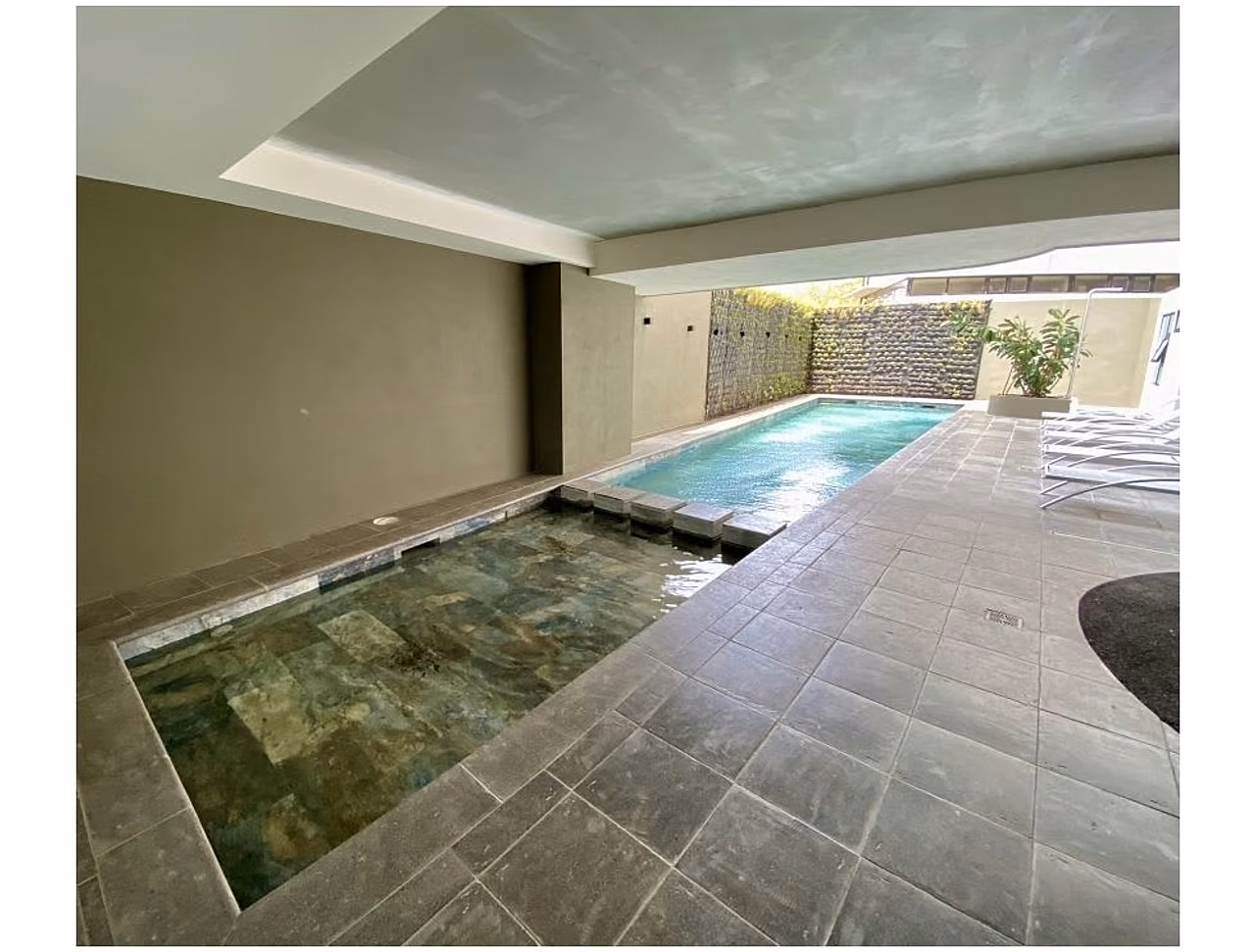 Apartamento en el corazón de la Nunciatura — foto 15 de 18
