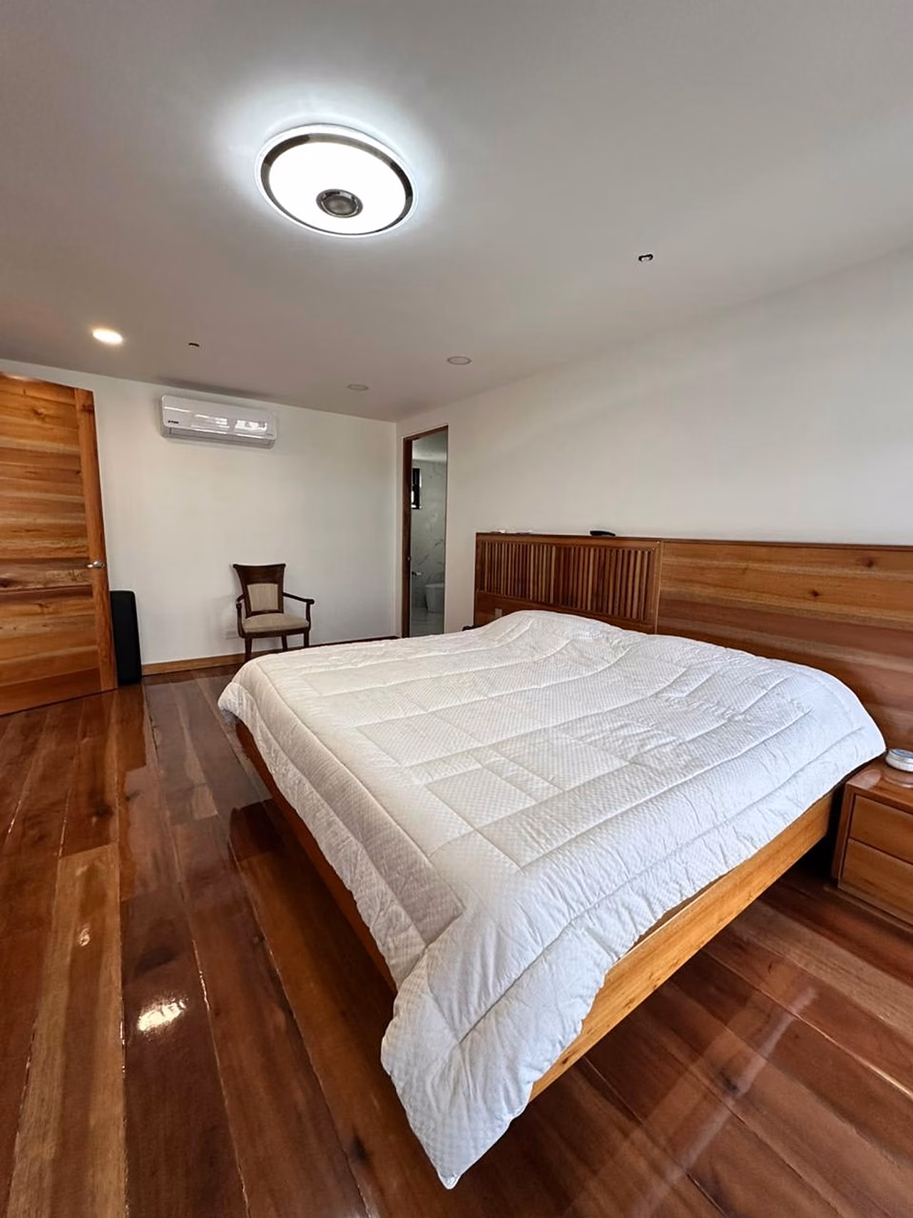 Penthouse in Nunciatura — photo 11 of 18