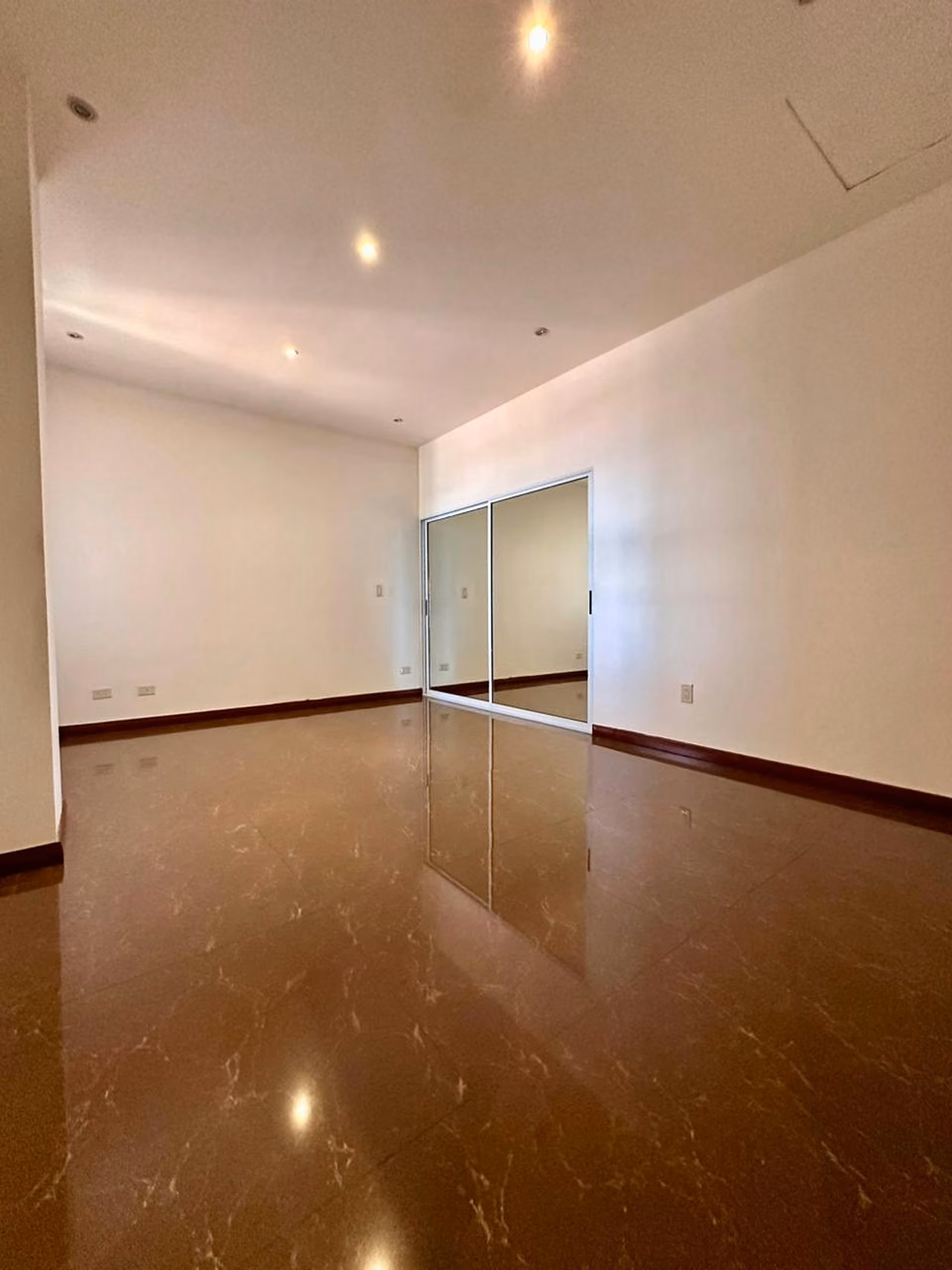 Penthouse in San Rafael de Escazú — photo 8 of 16