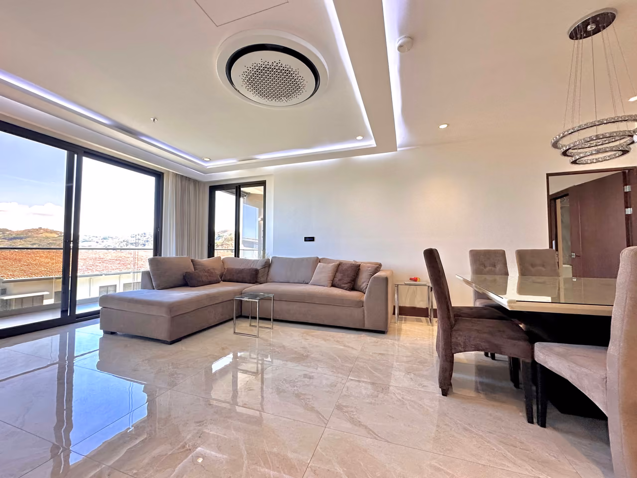 Amplio apartamento en Alto de las Palomas — foto 5 de 20