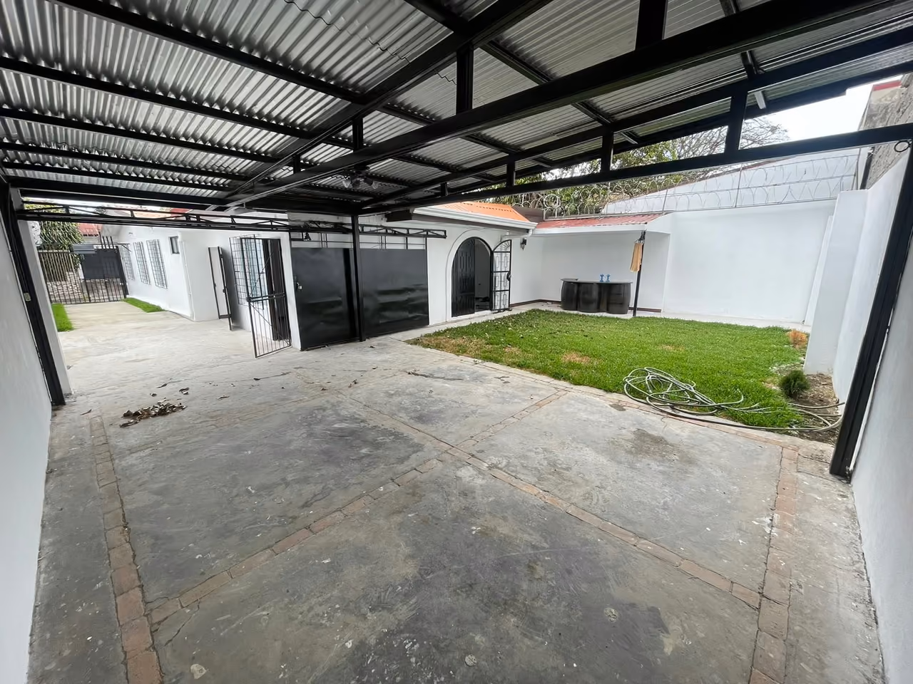 Casa de una planta en Rohrmoser — foto 2 de 16