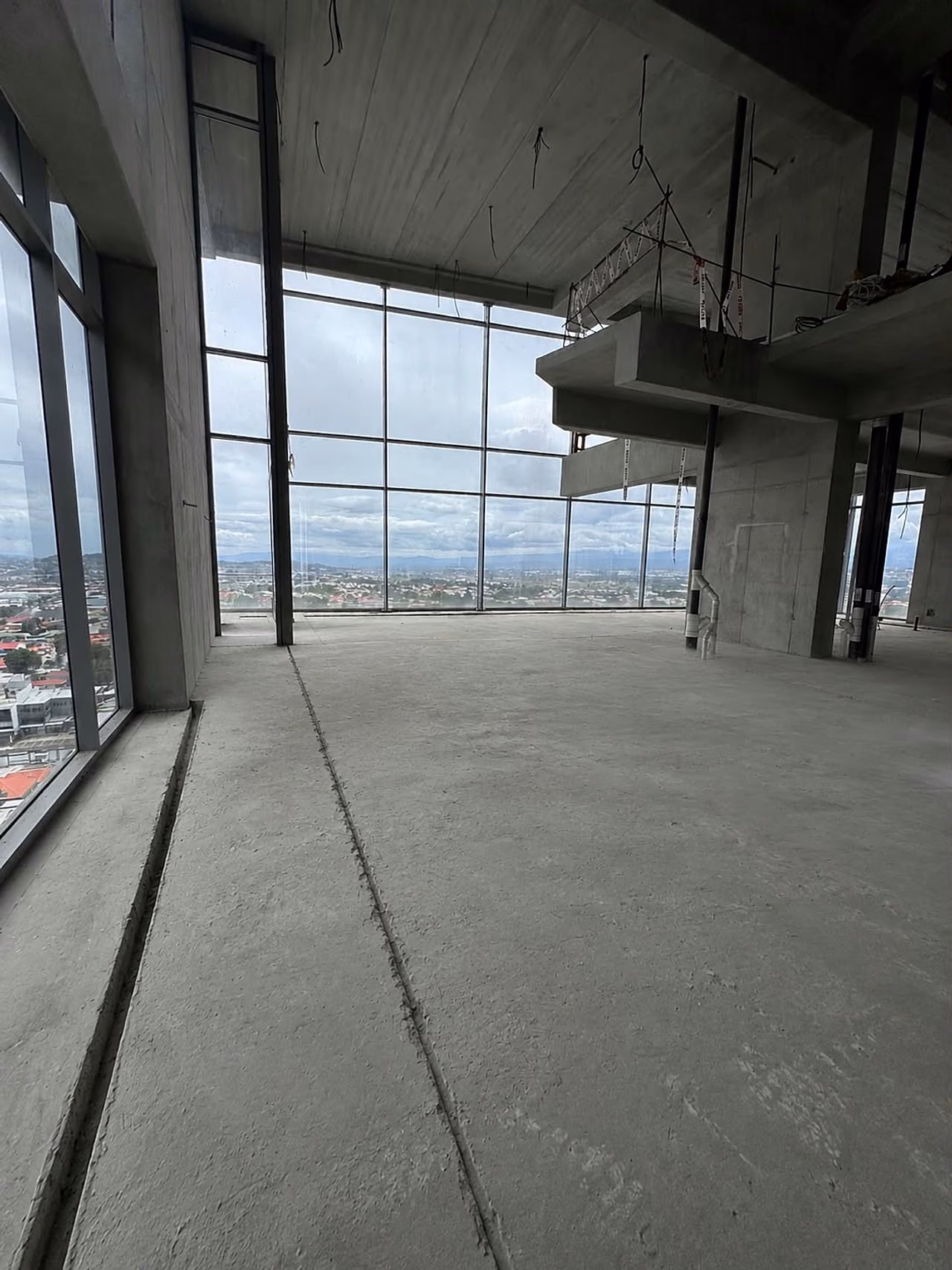 Penthouse in Nunciatura — photo 1 of 4