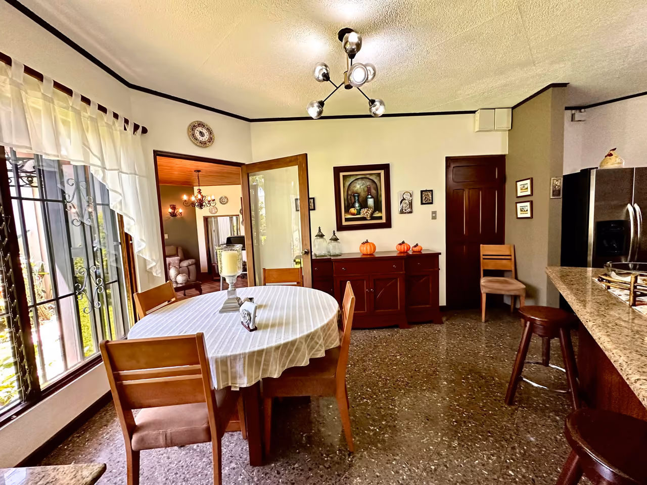 Casa en Sabana Sur uso mixto y residencial — foto 12 de 20