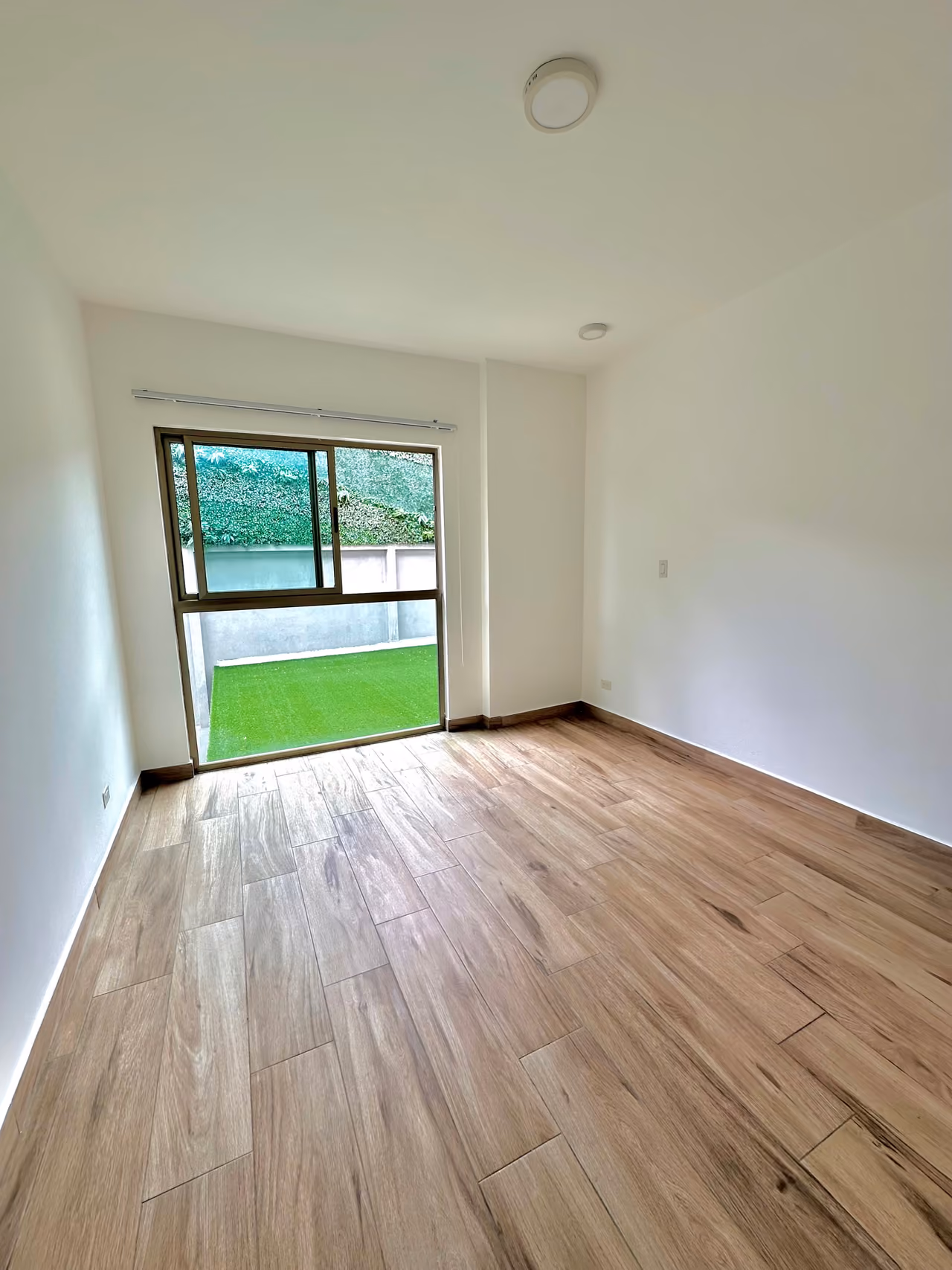 Apartamento moderno en Rohrmoser — foto 18 de 18