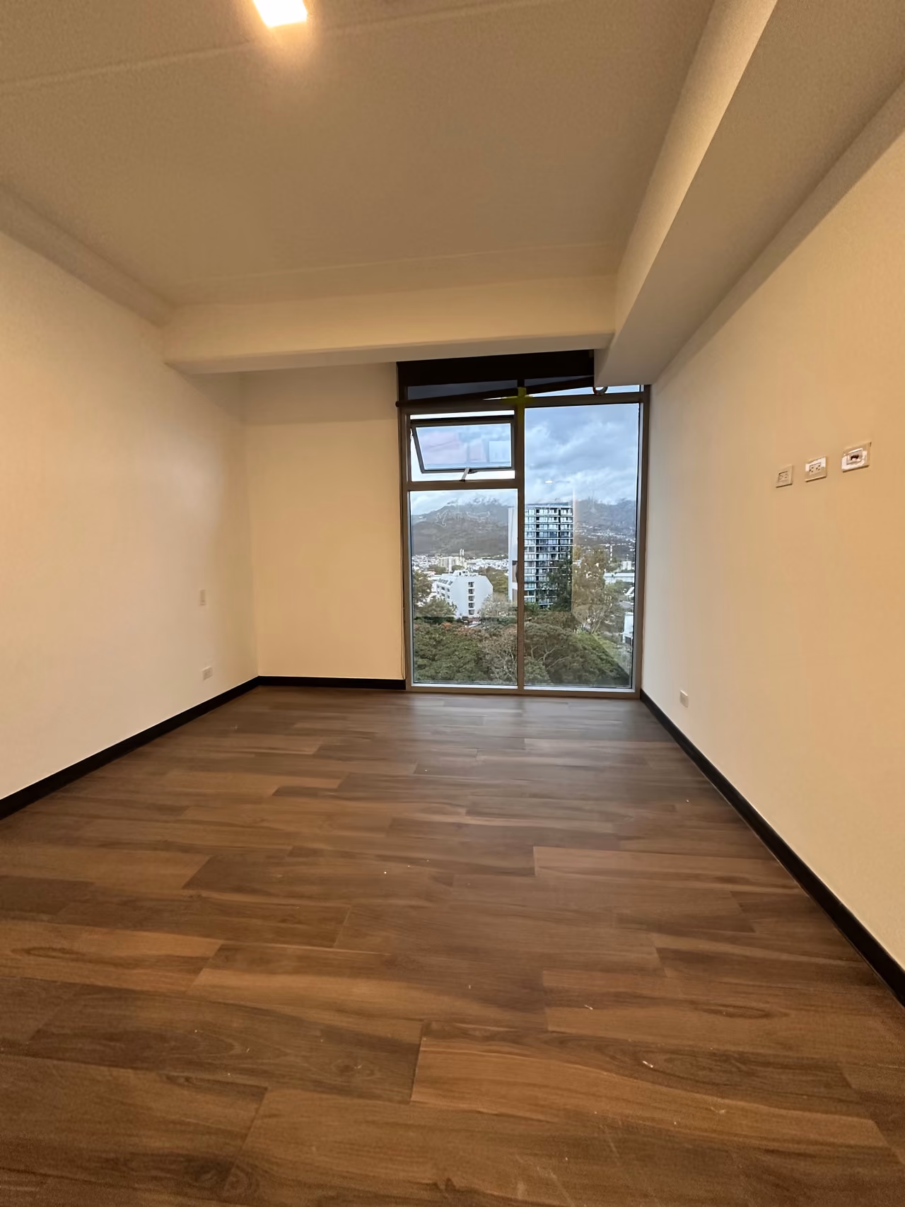 Apartamento con vista al parque en Nunciatura — foto 18 de 19