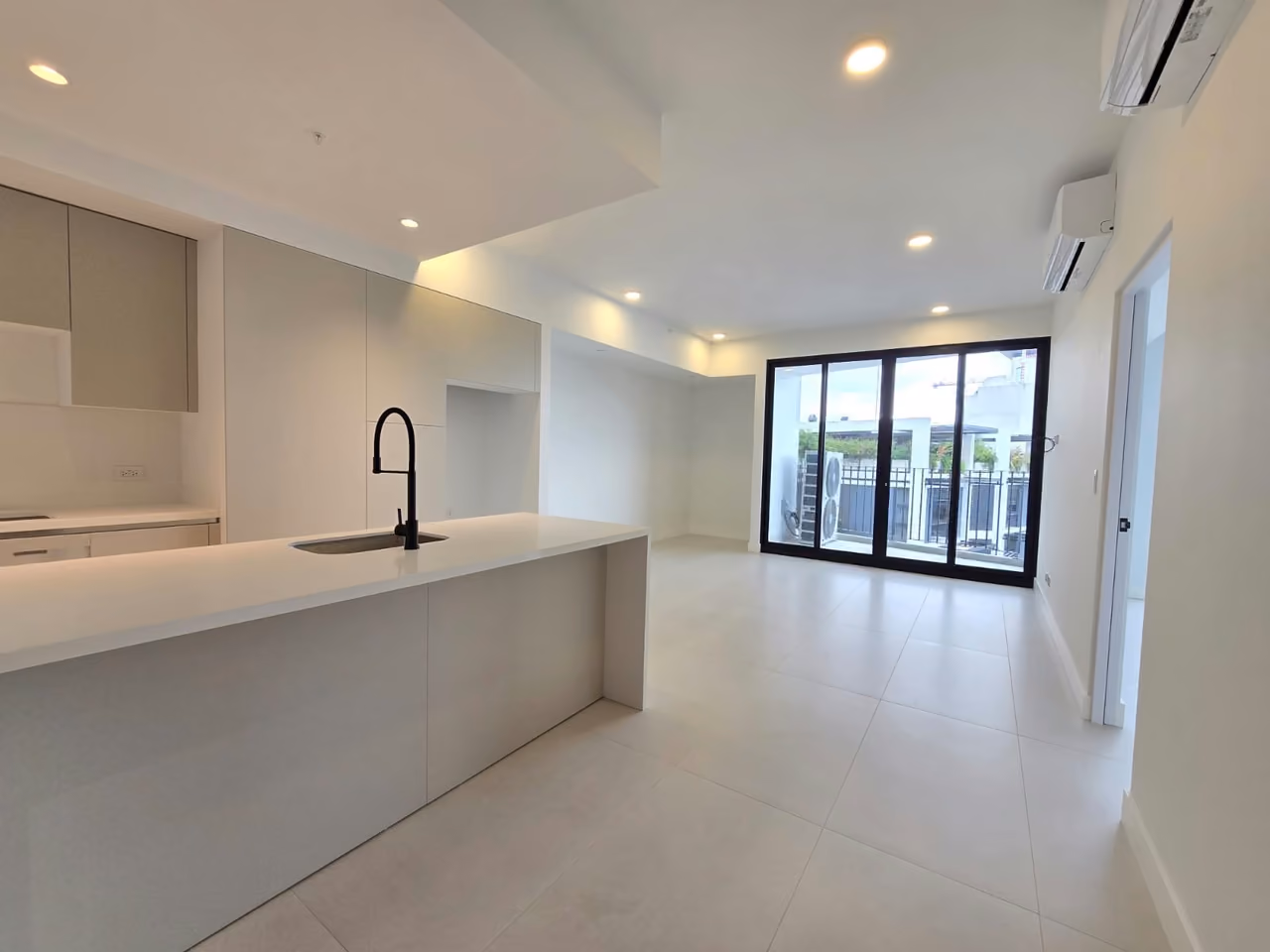 Amplio apartamento a estrenar en Nunciatura — foto 4 de 16