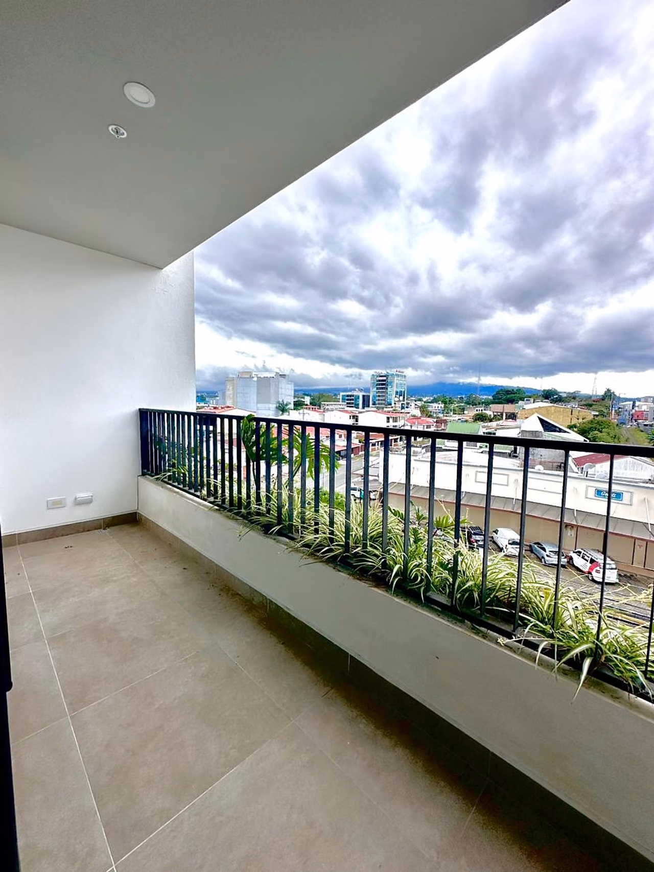 Beautiful apartment in Barrio Dent — photo 10 of 17