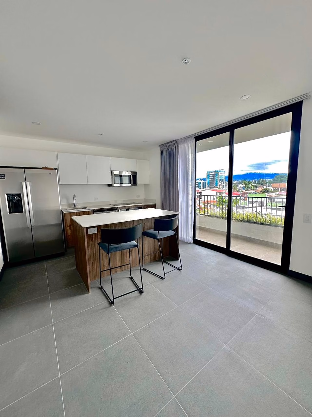 Beautiful apartment in Barrio Dent — photo 14 of 17