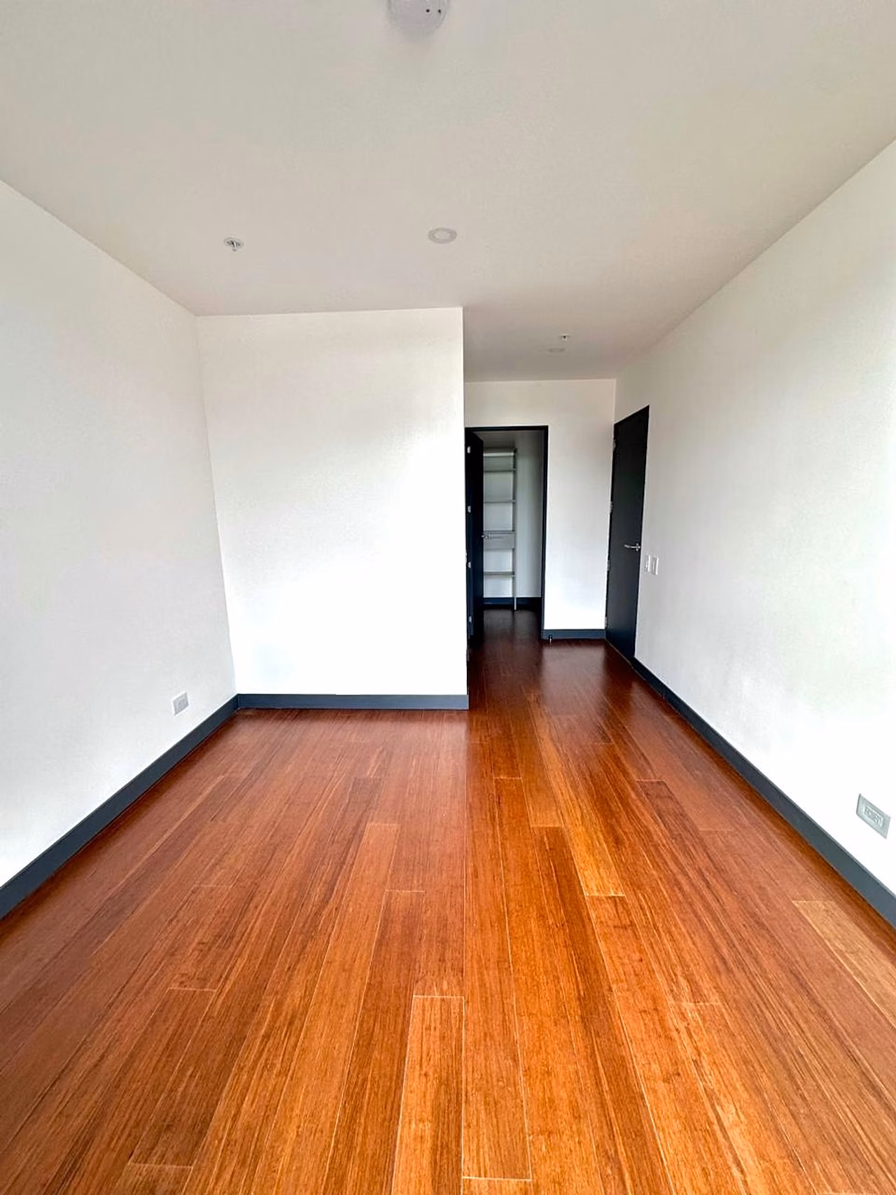 Beautiful apartment in Barrio Dent — photo 16 of 17