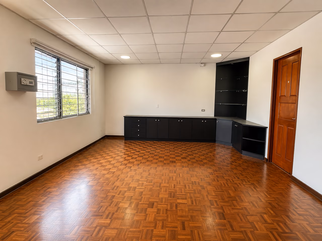 House in Nunciatura for offices or residential use — photo 6 of 20