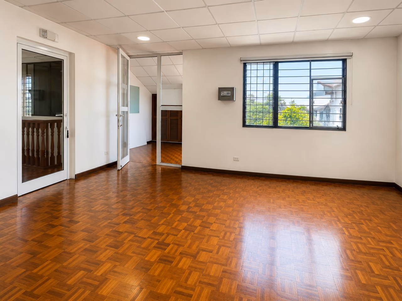 House in Nunciatura for offices or residential use — photo 9 of 20
