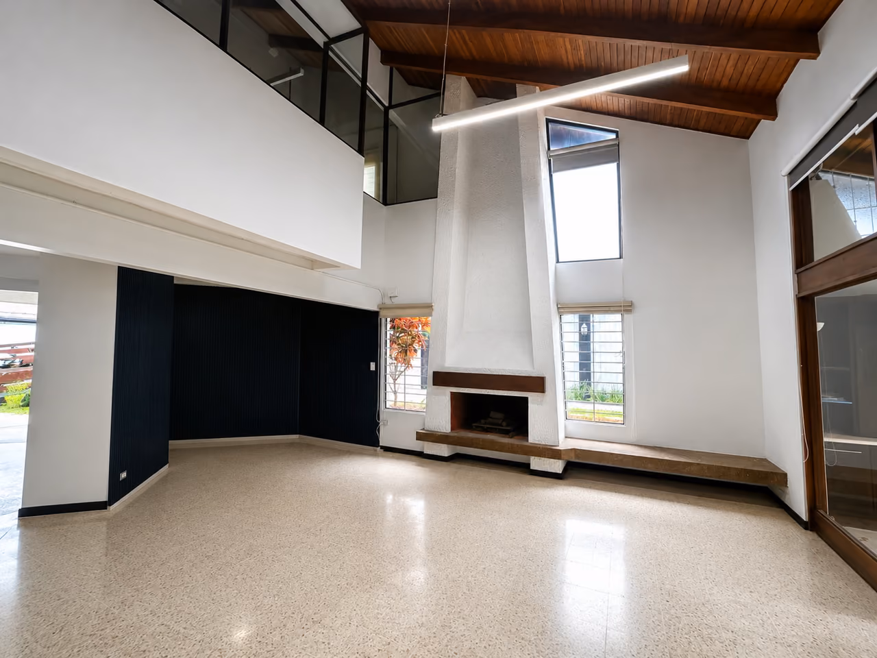 House in Nunciatura for offices or residential use — photo 13 of 20