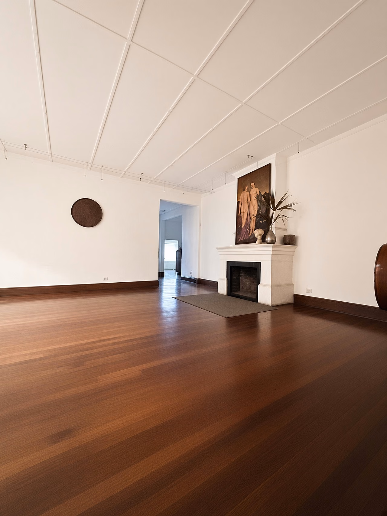 Commercial-use property in Escalante — photo 1 of 12