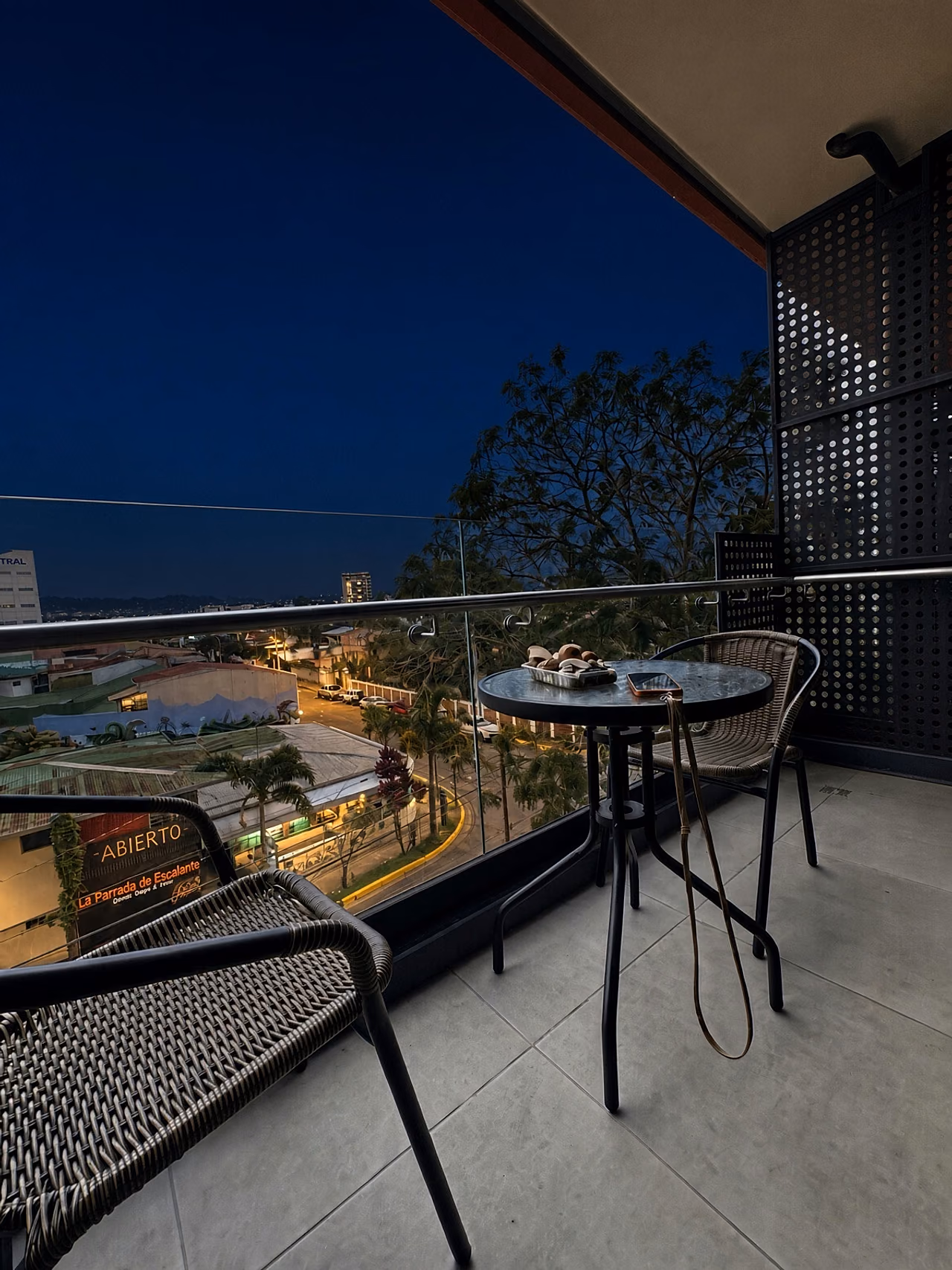 Furnished apartment in Escalante — photo 2 of 18