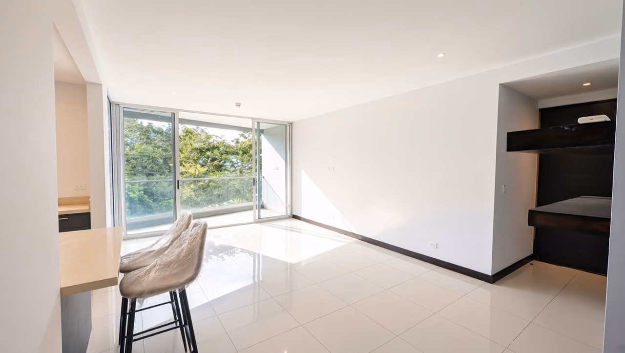 Apartamento en escazú — foto 7 de 8