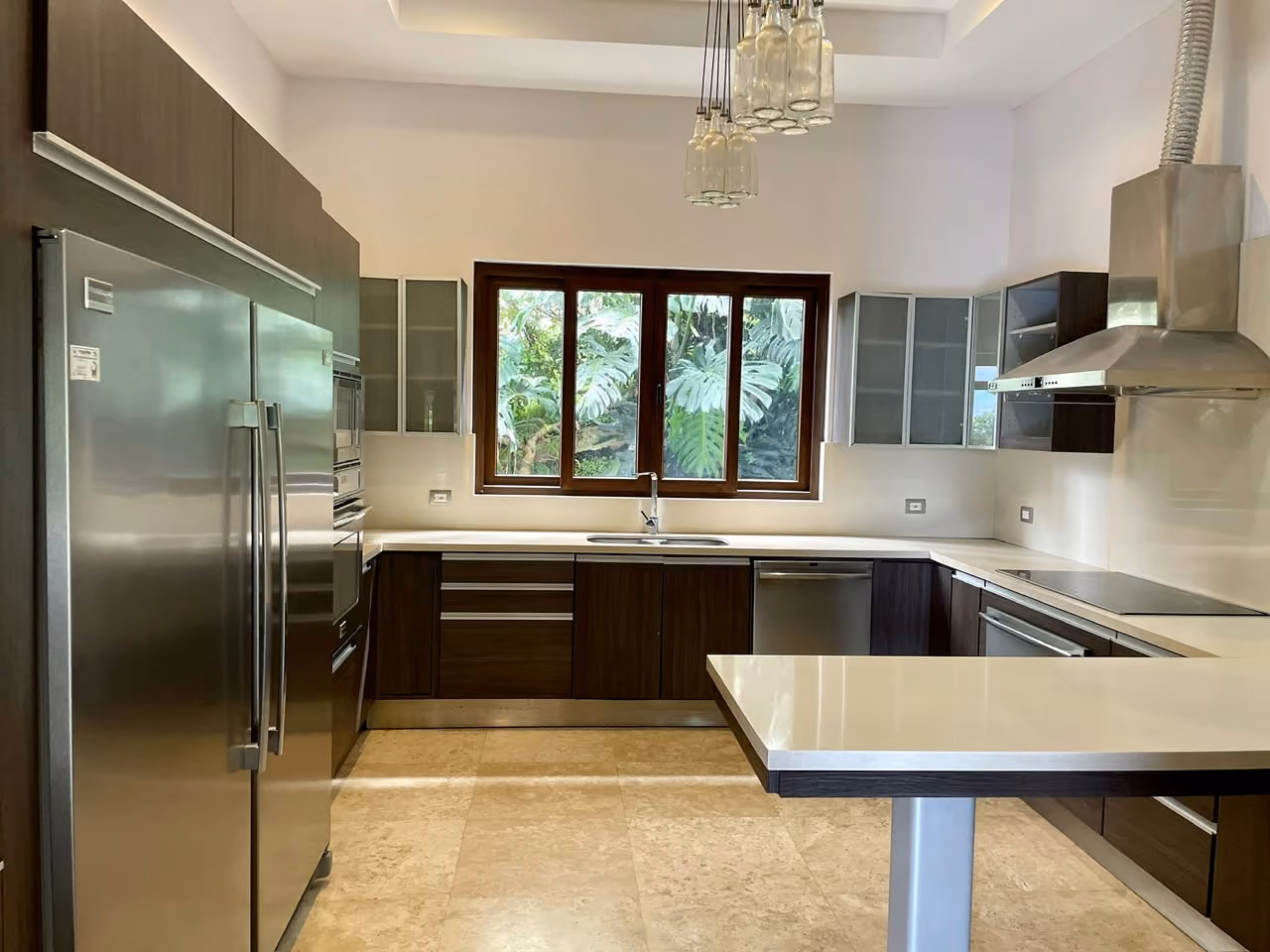 Casa en Guachipelín — foto 7 de 16