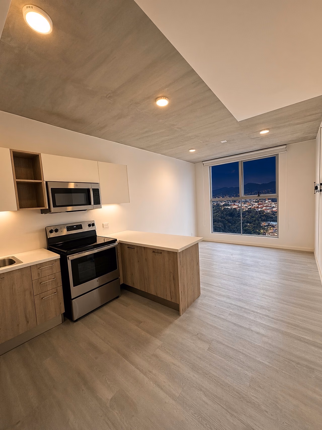 Apartamento al lado de la UCIMED — foto 6 de 13