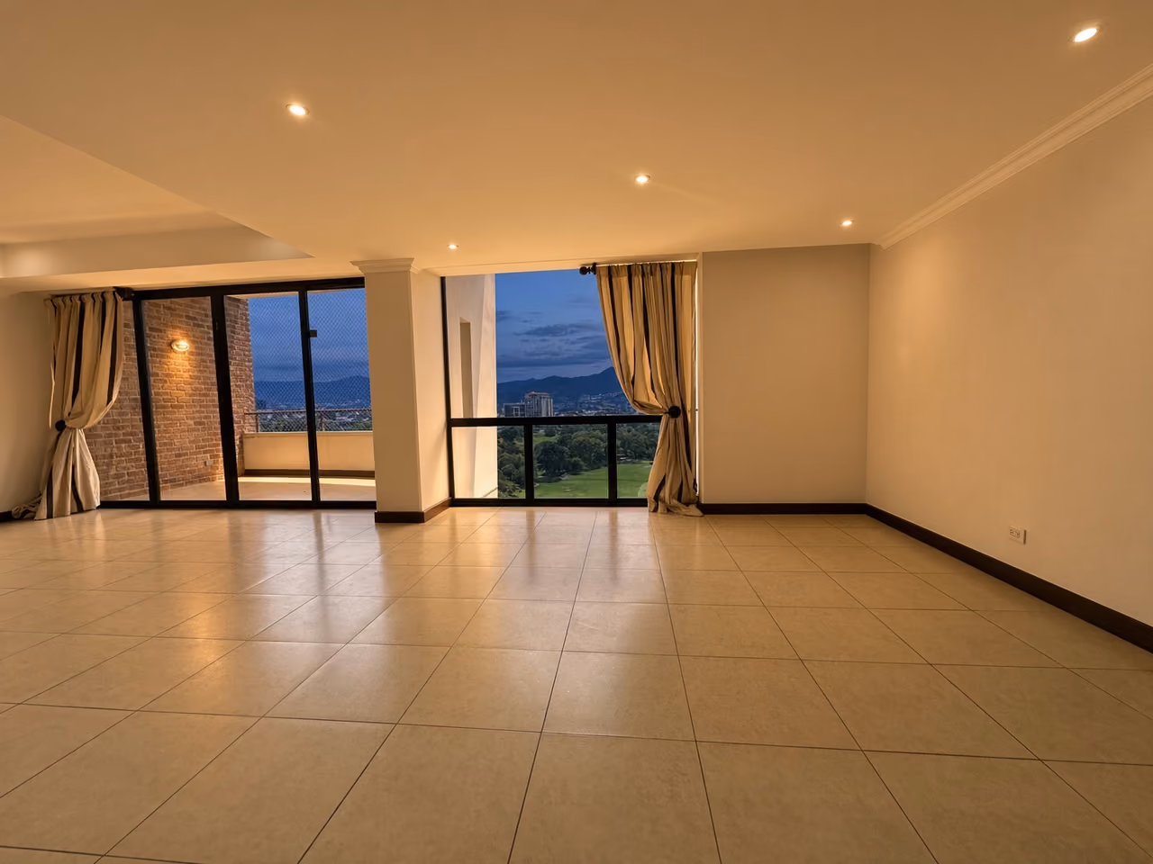 Apartamento amplio en Sabana Norte — foto 5 de 20