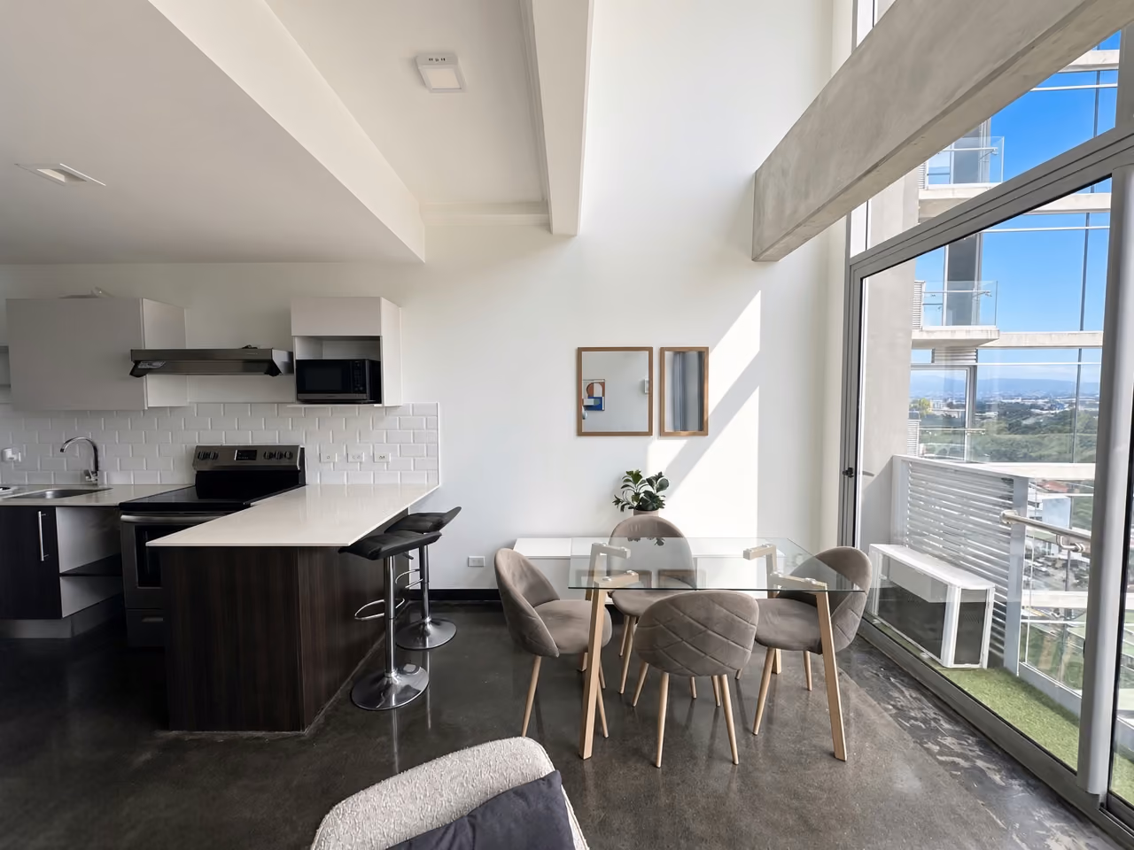 Loft amueblado en Rohrmoser Nunciatura — foto 9 de 16