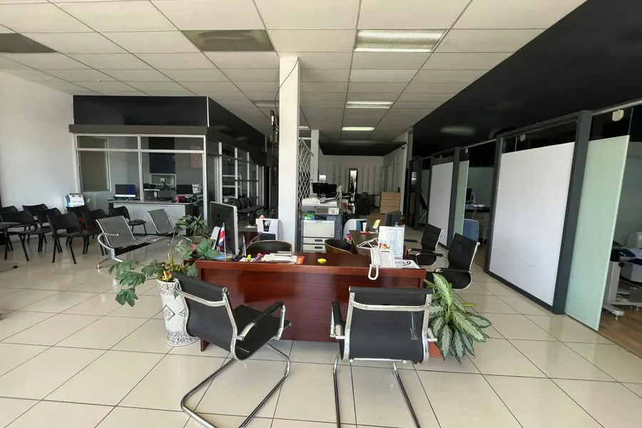 Local comercial en Pavas