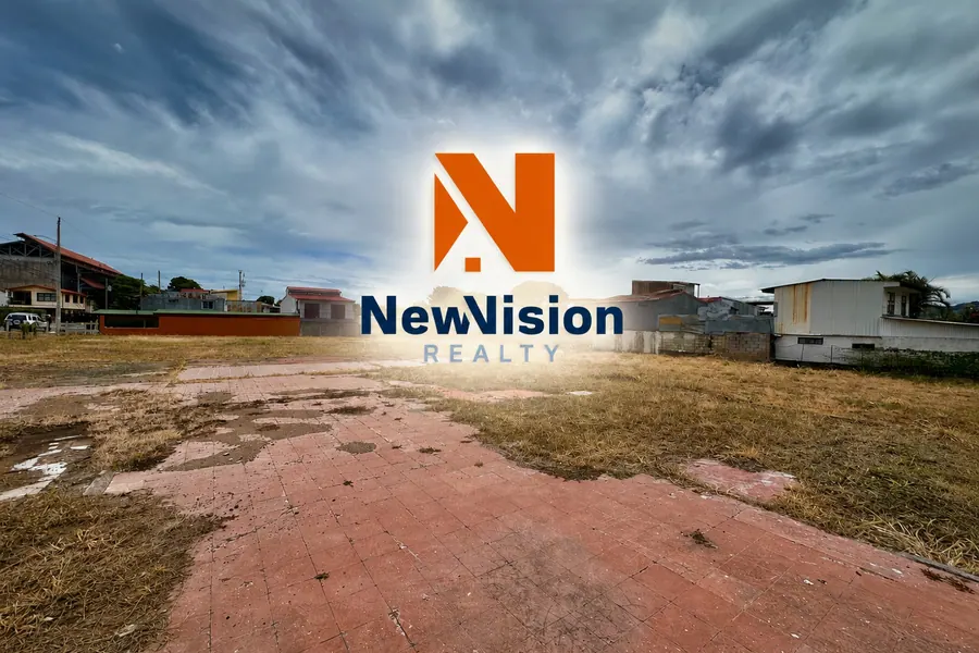 Lote comercial en Santa Ana centro